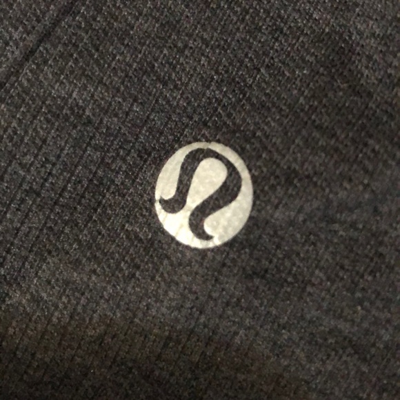 Lululemon In the Flow Crop - Picture 6 of 6